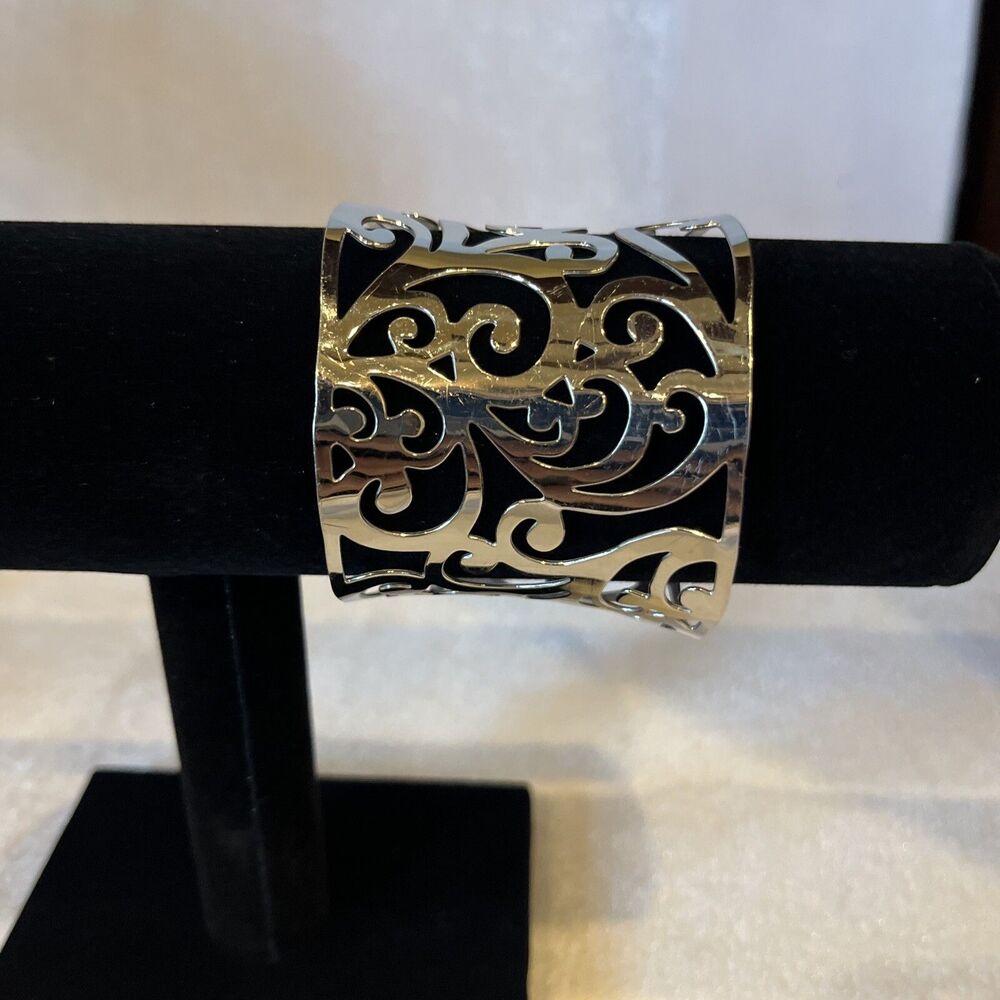 'ED FORCE' STAINLESS STEEL CUFF